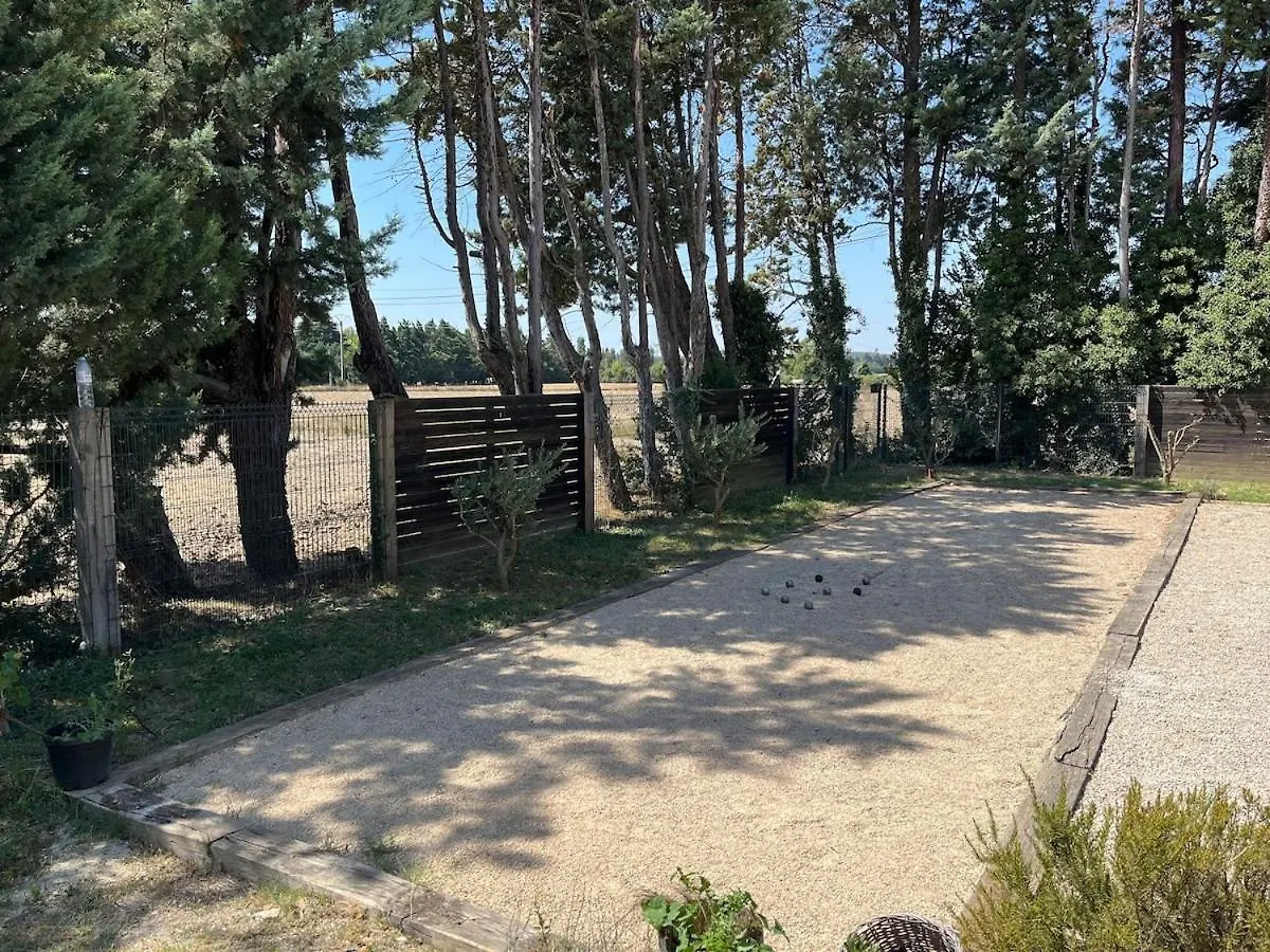 Gite Bb Chic Du Domaine De La Franquette Caderousse Holiday home
