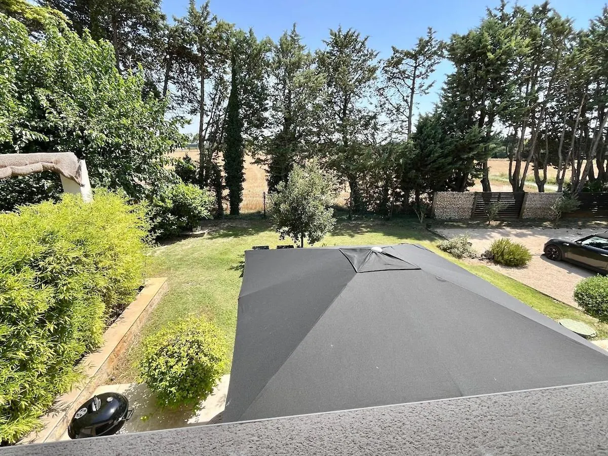 Gite Bb Chic Du Domaine De La Franquette Caderousse Holiday home