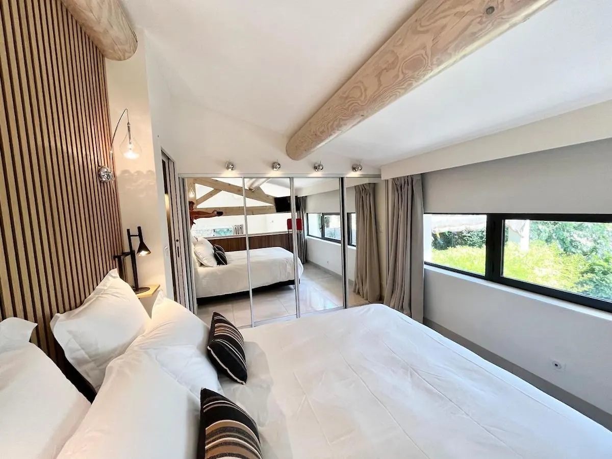 Gite Bb Chic Du Domaine De La Franquette Caderousse Holiday home